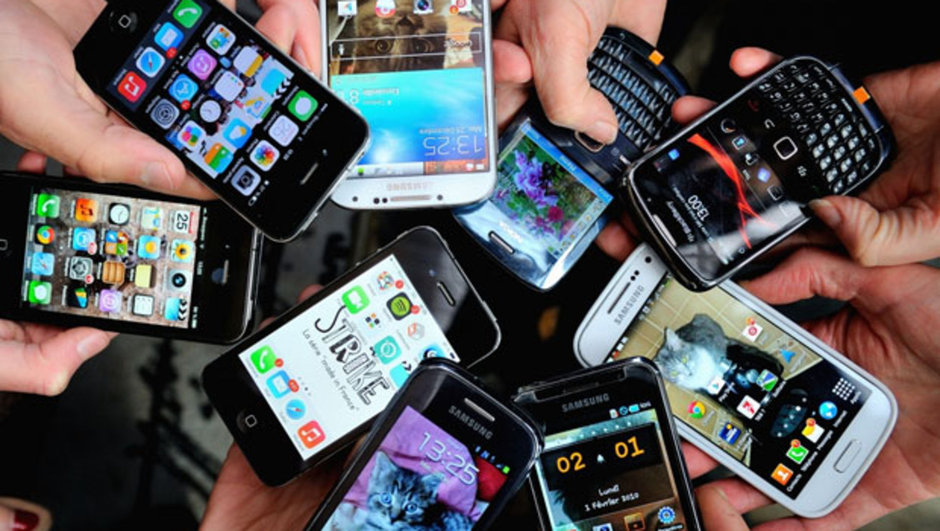 Telefon Alacaklar Dikkat: Yeni Zam Yolda Telefon Alacaklar Dikkat: Yeni Zam Yolda