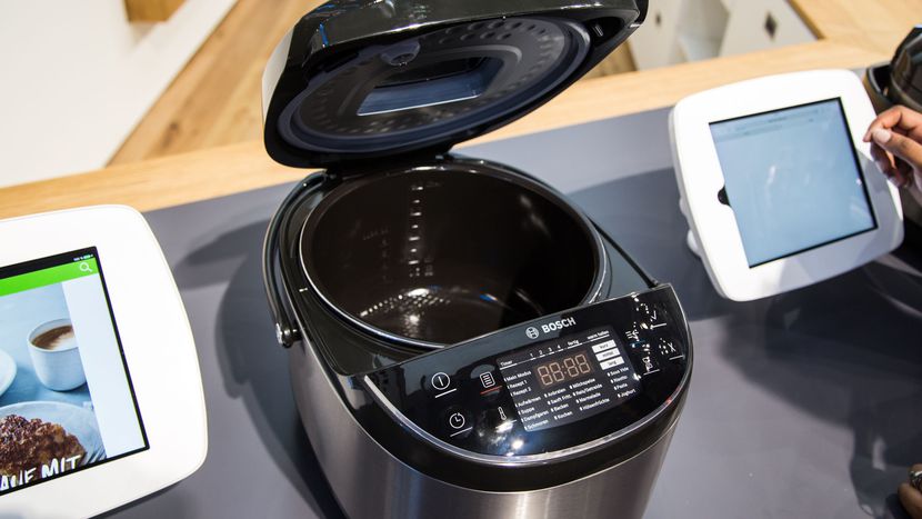 Bosch 50 Programlı Akıllı Tencere Üretti Bosch 50 Programlı Akıllı Tencere Üretti