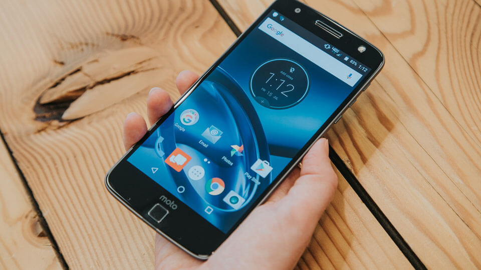 Motorola’dan Kendini Onarabilen Ekran Teknolojisi Motorola’dan Kendini Onarabilen Ekran Teknolojisi