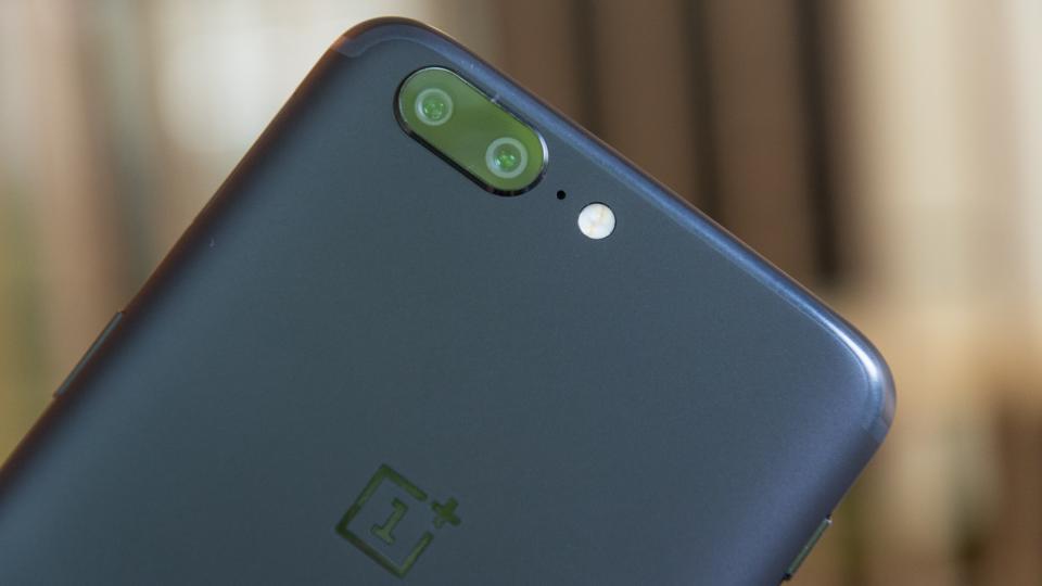OnePlus 5 telefonu alana kulaklık hediye OnePlus 5 telefonu alana kulaklık hediye