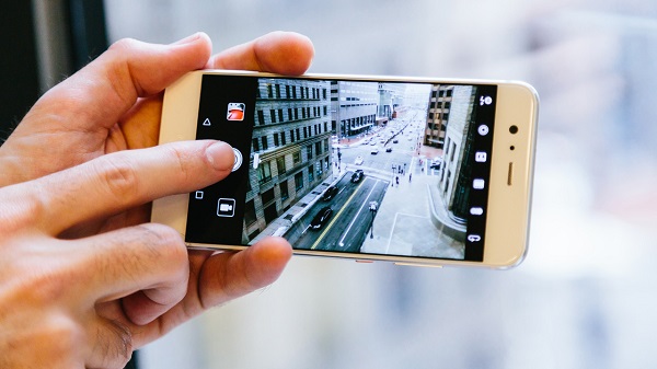 Huawei 2017 satışları 100 milyonu gördü Huawei 2017 satışları 100 milyonu gördü