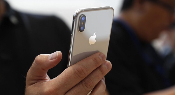 iPhone X satışları patlama yaptı! iPhone X satışları patlama yaptı!