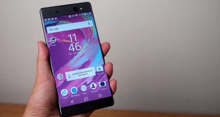 Sony çift kameralı Xperia modeli