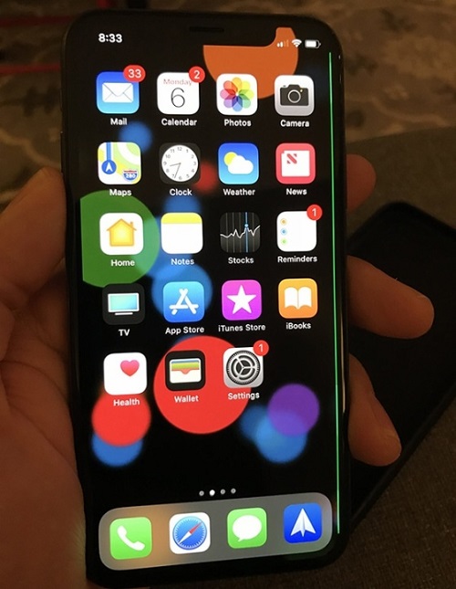 iPhone X ekranında yeşil çizgi çıktı